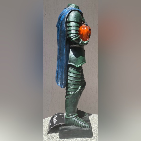 Martha Stewart Halloween Headless Knight Horseman Light Up 20" Figure Statue NEW - Picture 2 of 4